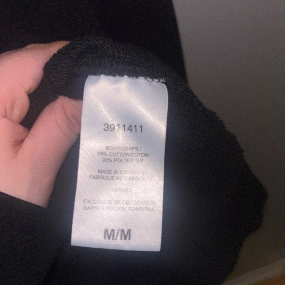 Champion Women's Classic Black Crew Neck Sweater - Picture 3 of 3